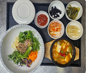 소불고기비빔밥과 된장찌개