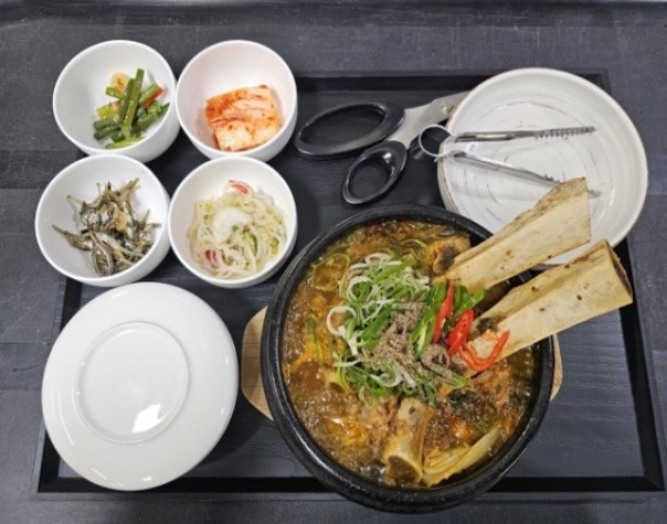 얼큰 우거지 전복갈비탕